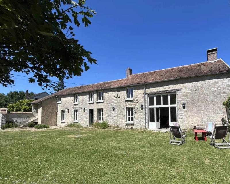 Maison - 190 m² - 7 pièces