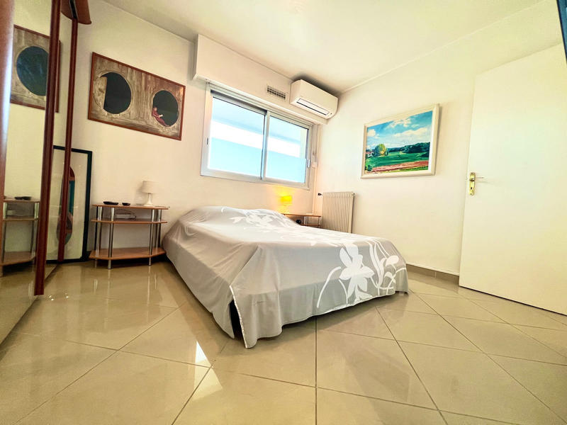 Appartement - 60 m² - 2 pièces