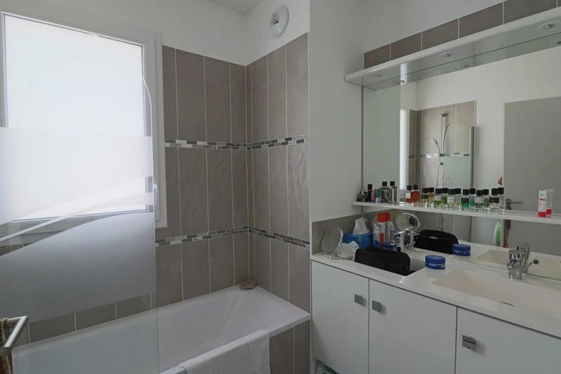 Appartement - 84 m² - 4 pièces