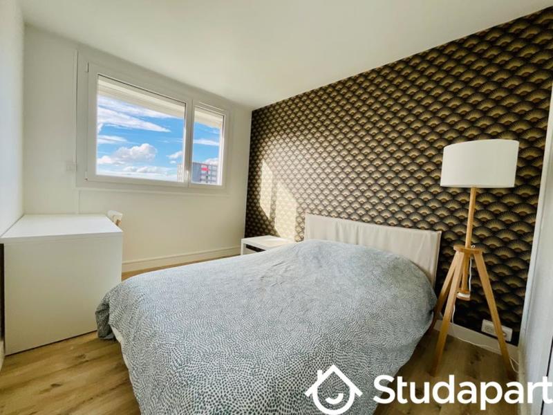 Chambre - 12 m² - 1 pièce