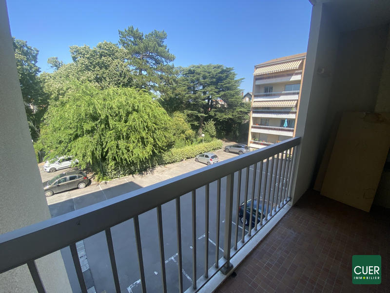 Appartement - 76 m² - 3 pièces