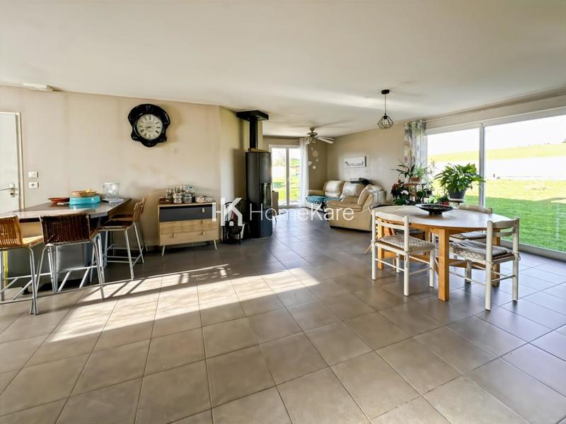 Maison - 100 m² - 4 pièces