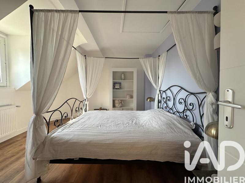 Maison - 142 m² - 5 pièces