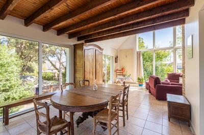 Maison - 187 m² - 6 pièces