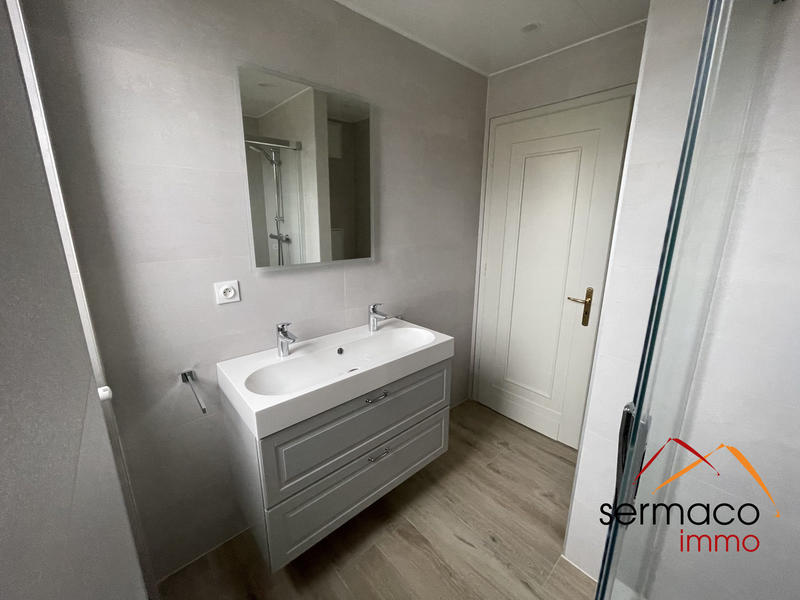 Appartement - 91 m² - 3 pièces