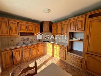 Maison - 89 m² - 5 pièces