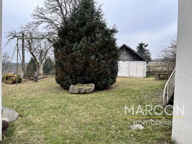 Maison - 265 m² - 10 pièces