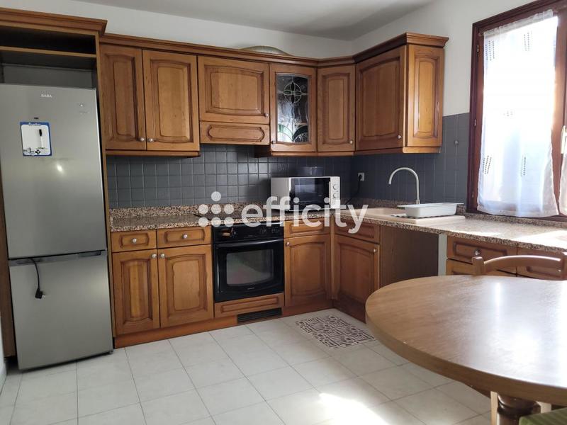 Appartement - 81 m² - 3 pièces