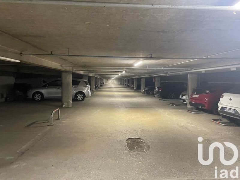 Parking - 11 m²
