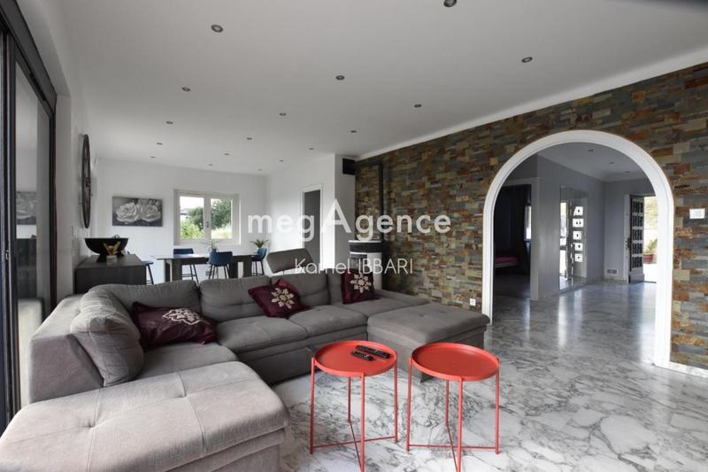 Maison - 130 m² - 5 pièces