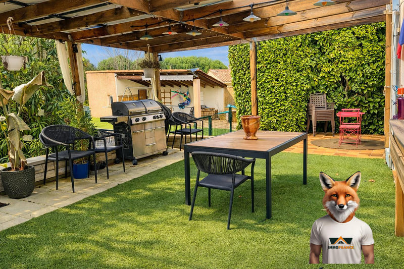 Maison traditionnelle - 201 m² - 8 pièces