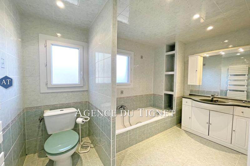 Appartement - 142 m² - 6 pièces