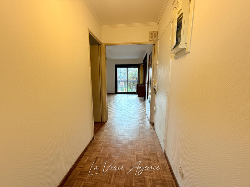 Appartement - 76 m² - 4 pièces