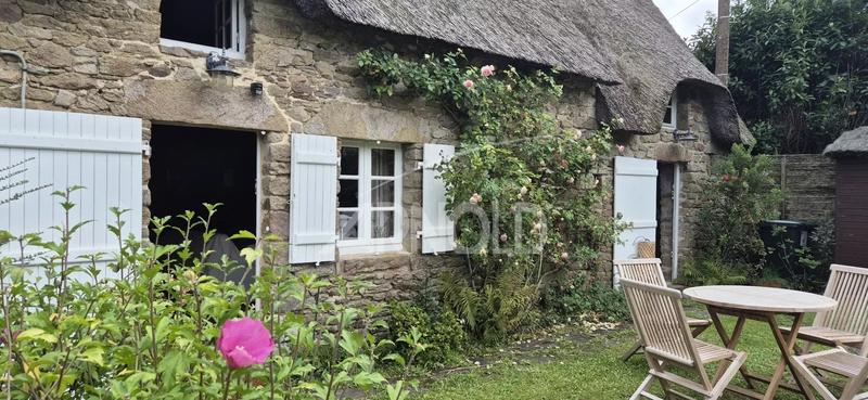 Maison - 99 m² - 4 pièces