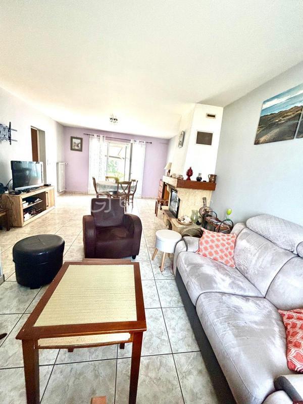 Maison - 97 m² - 4 pièces