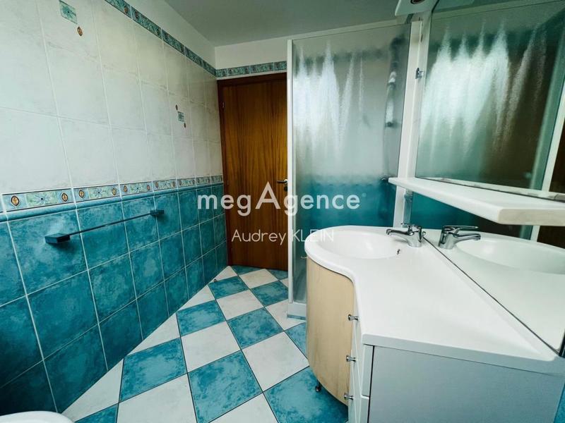 Pavillon - 167 m² - 6 pièces