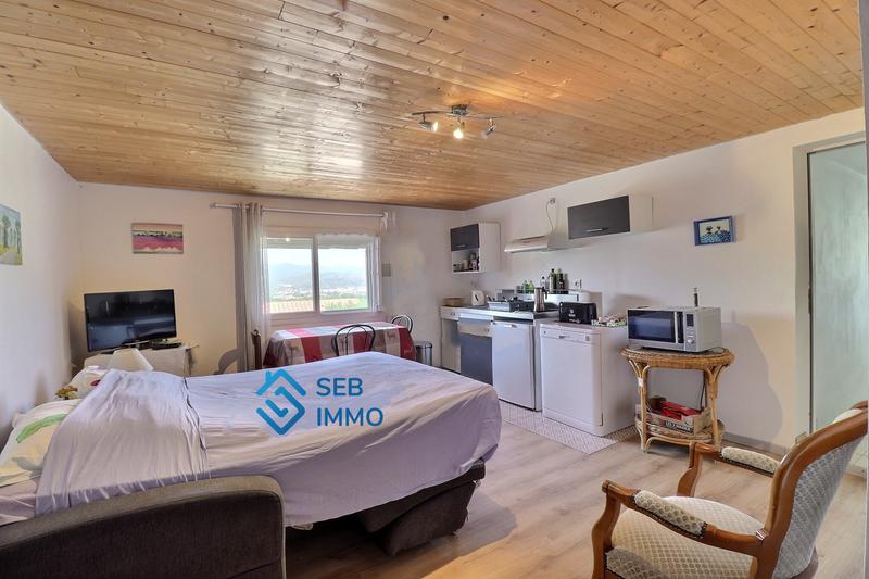 Maison - 167 m² - 6 pièces