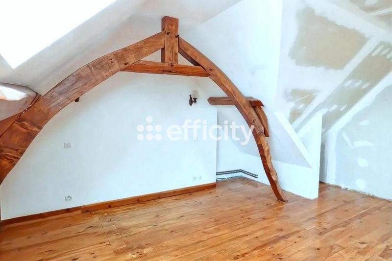 Maison - 142 m² - 6 pièces