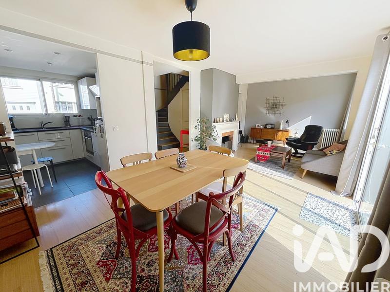 Maison - 101 m² - 5 pièces