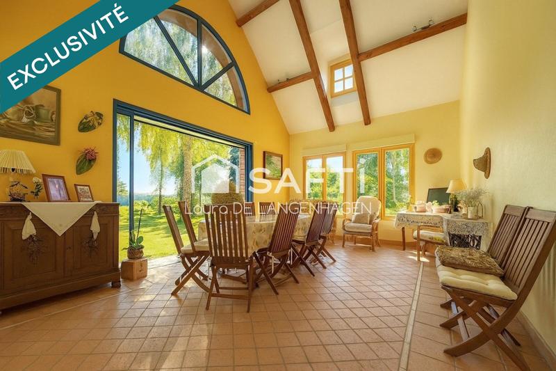 Maison - 225 m² - 10 pièces