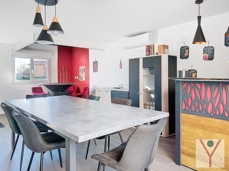 Appartement - 103 m² - 5 pièces