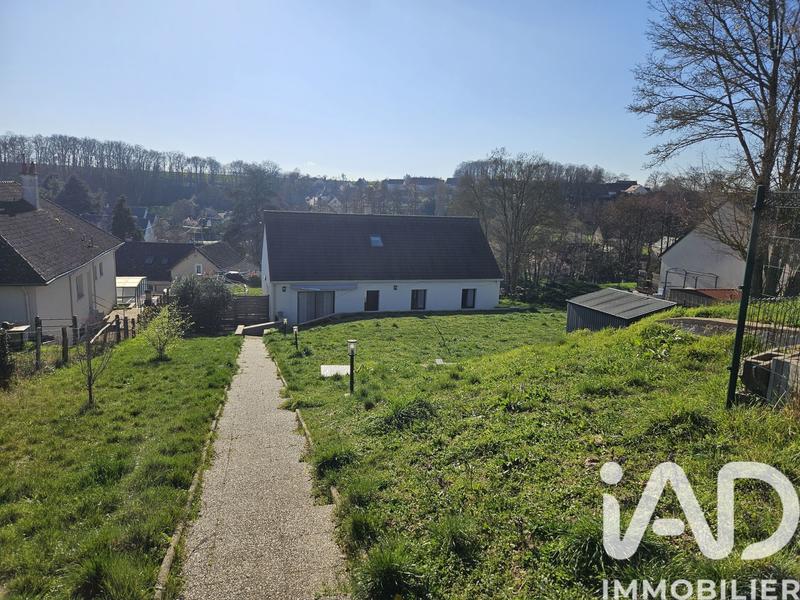 Maison - 121 m² - 6 pièces