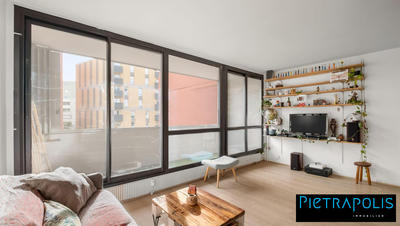 Appartement - 81 m² - 4 pièces