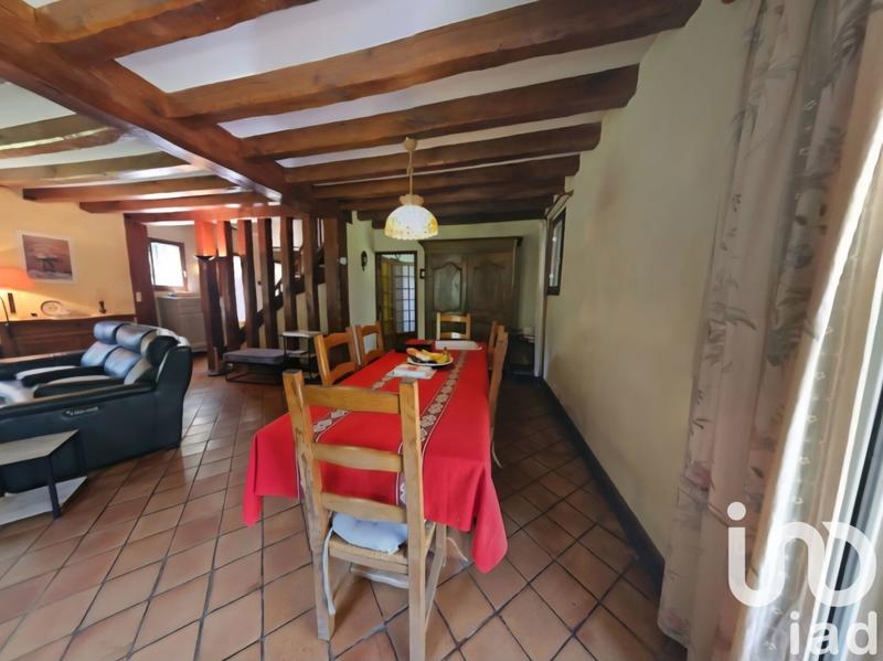 Maison - 186 m² - 7 pièces