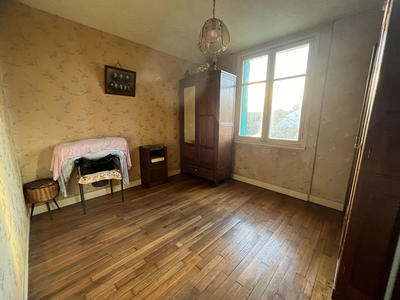 Maison - 80 m² - 5 pièces