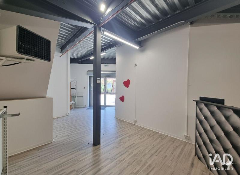 Local commercial - 552 m²