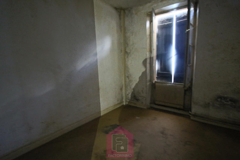 Immeuble - 300 m² - 5 pièces