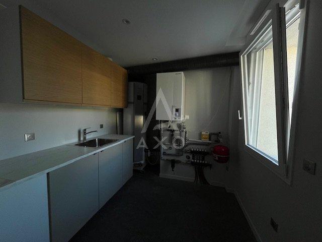 Maison - 142 m² - 5 pièces