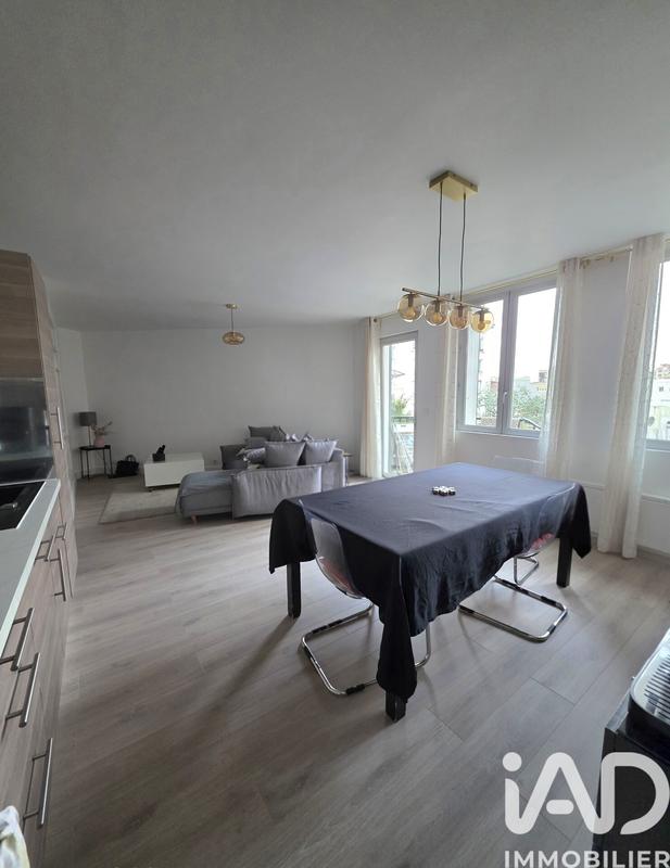 Appartement - 91 m² - 3 pièces