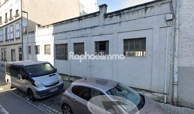 Local d'activités - 100 m²