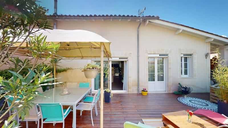 Maison - 160 m² - 6 pièces