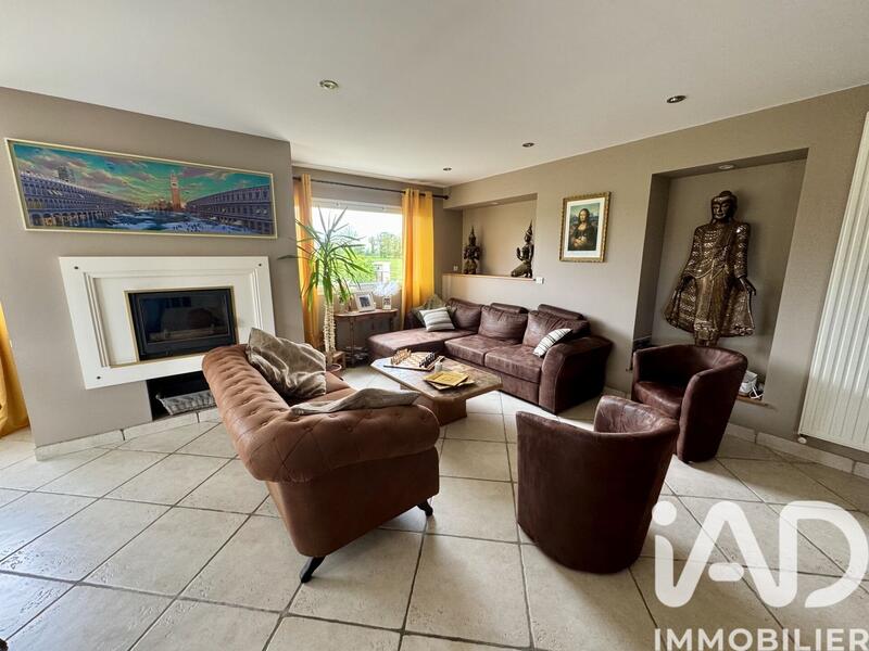 Maison - 171 m² - 6 pièces