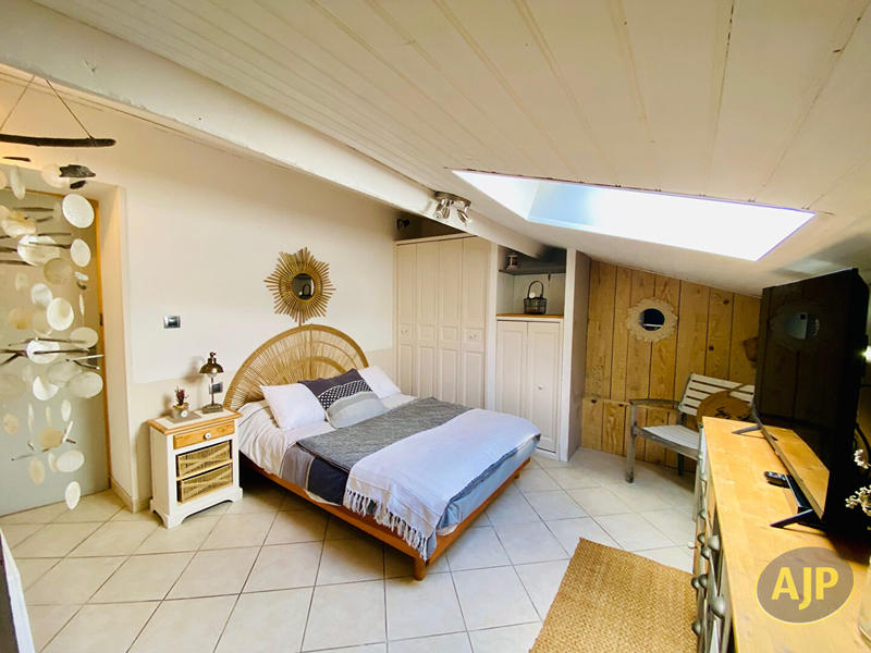 Maison - 178 m² - 5 pièces