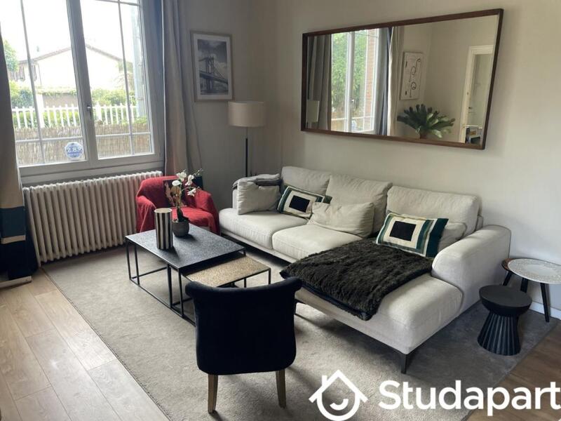 Chambre - 12 m² - 1 pièce