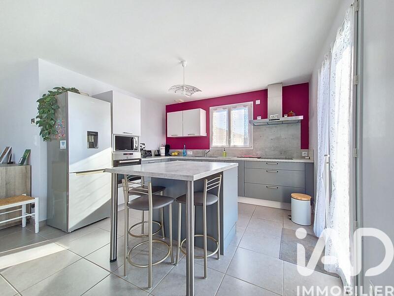 Maison - 100 m² - 4 pièces