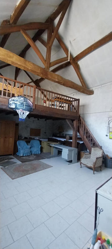 Maison - 194 m² - 10 pièces