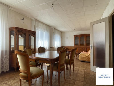 Maison - 91 m² - 4 pièces