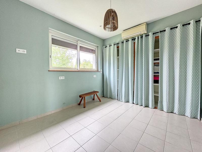 Maison - 160 m² - 5 pièces