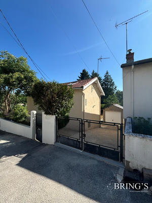 Maison - 65 m² - 3 pièces