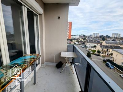 Appartement - 83 m² - 5 pièces