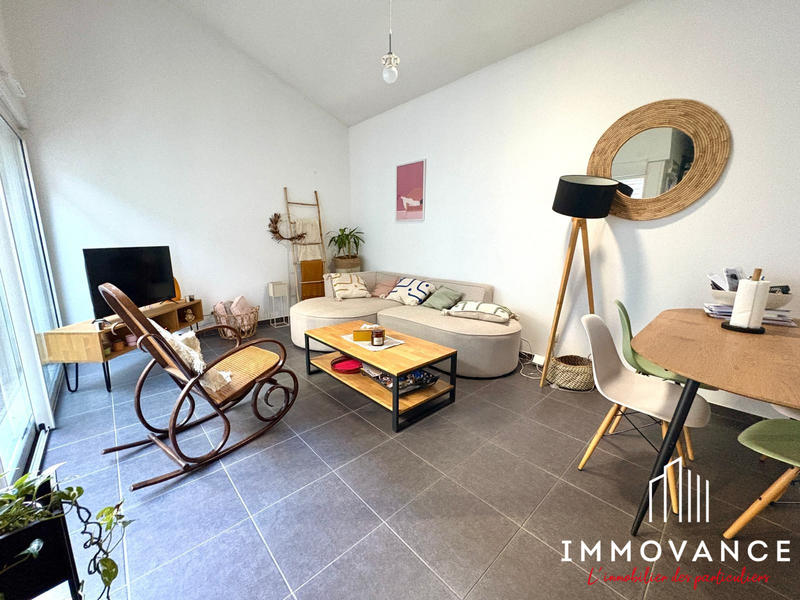 Appartement - 79 m² - 4 pièces