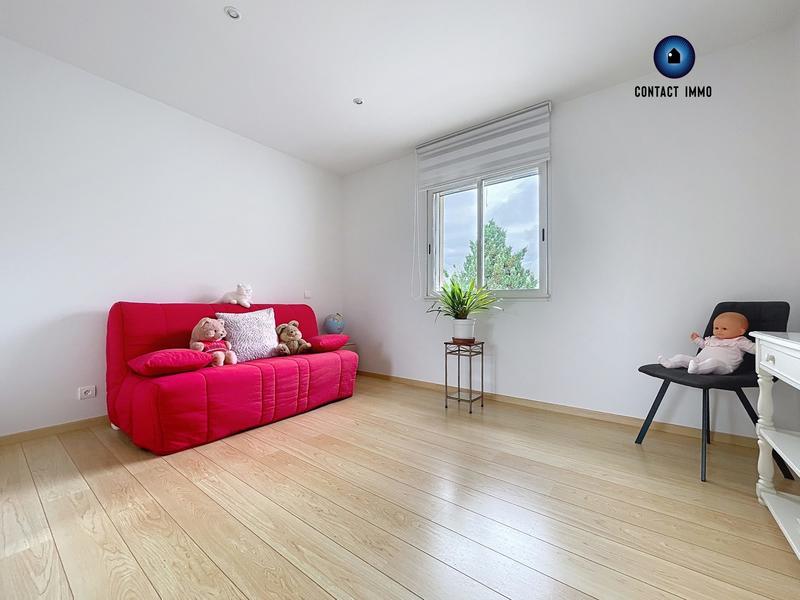 Maison - 121 m² - 5 pièces