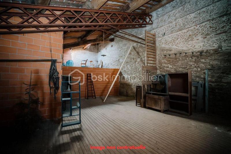 Immeuble - 270 m² - 6 pièces