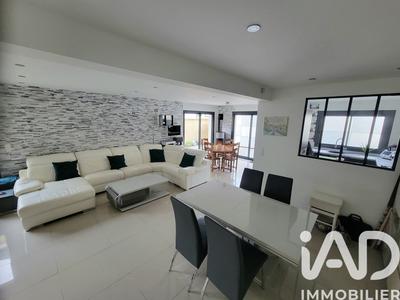 Maison - 118 m² - 5 pièces