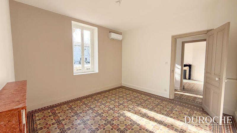 Maison de village - 102 m² - 3 pièces