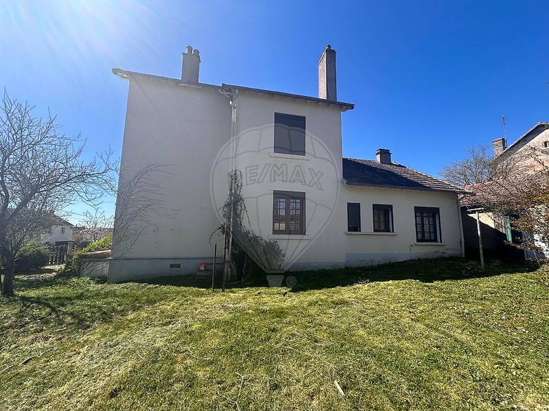 Maison - 144 m² - 6 pièces